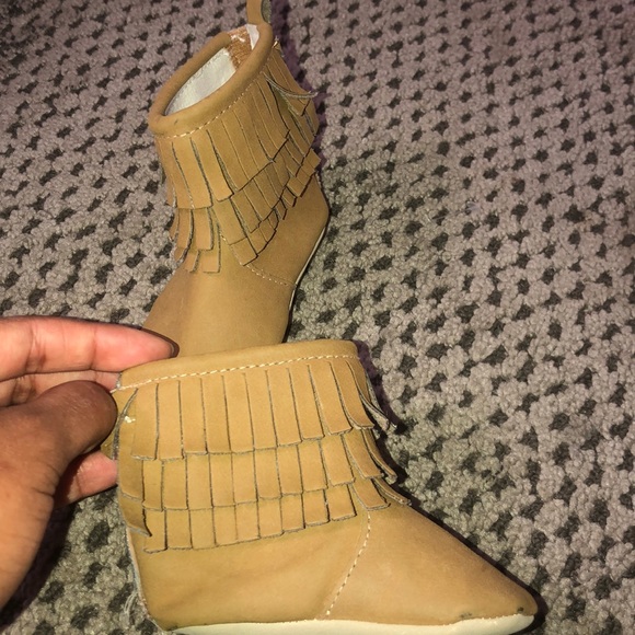 Infant Fringe Boots! - Picture 3 of 5
